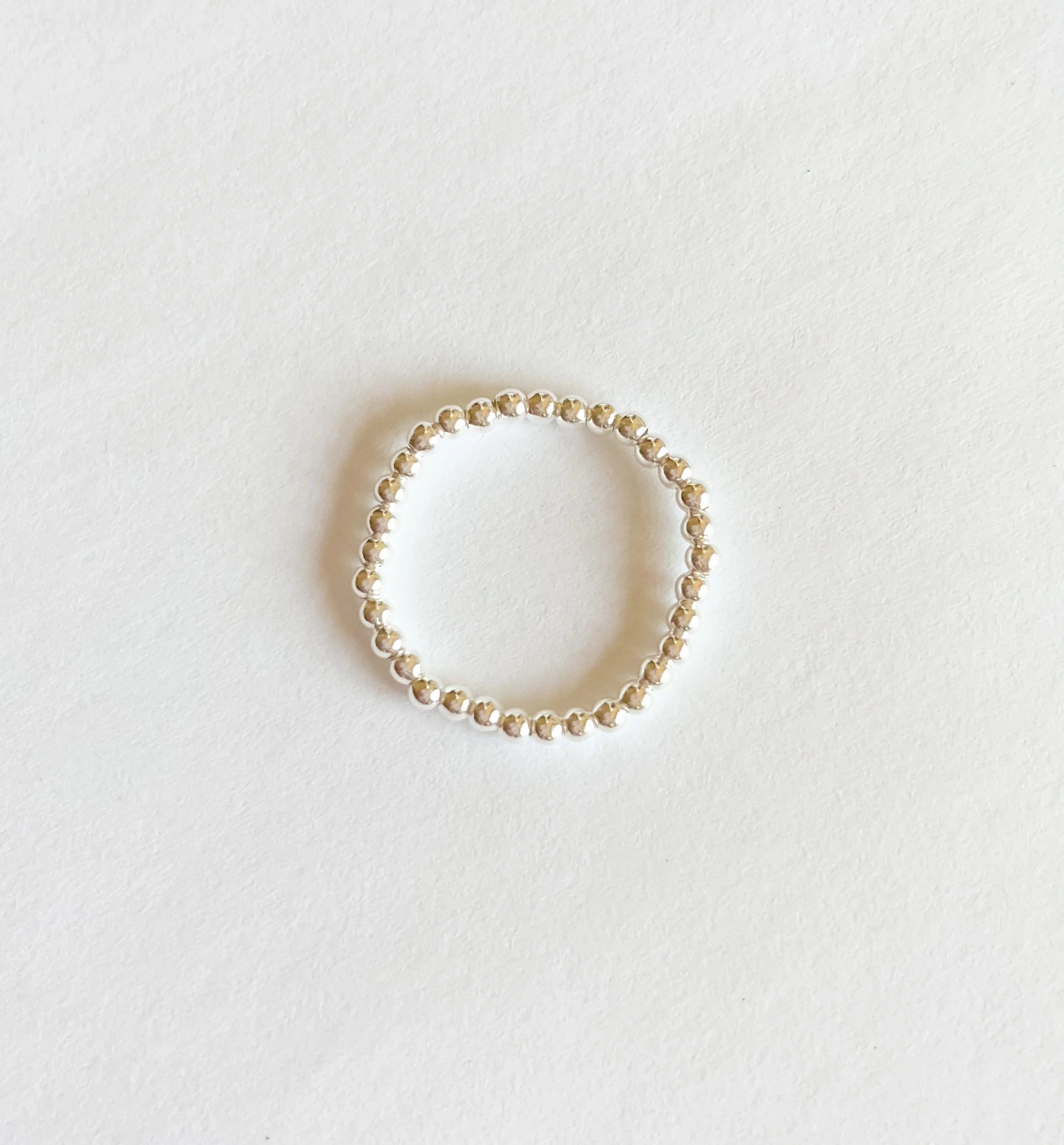 Beaded Blondes | Lexi 2MM Beaded Band Ring in Silver - preenteronline