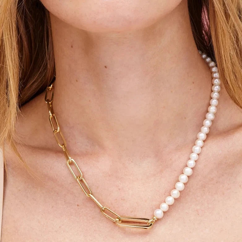 Kendra Scott | Ashton Gold Half Chain White Pearl Necklace - preenteronline