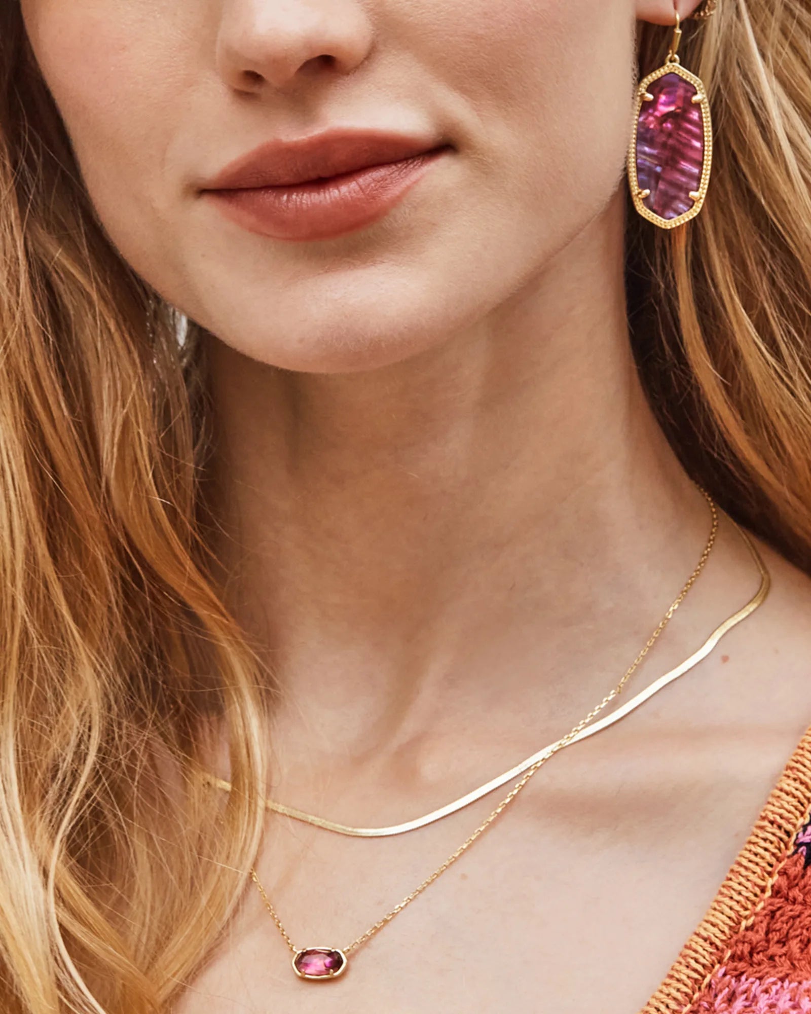 Kendra Scott | Grayson Herringbone Gold Multi Strand Necklace in Light Burgundy Illusion - preenteronline