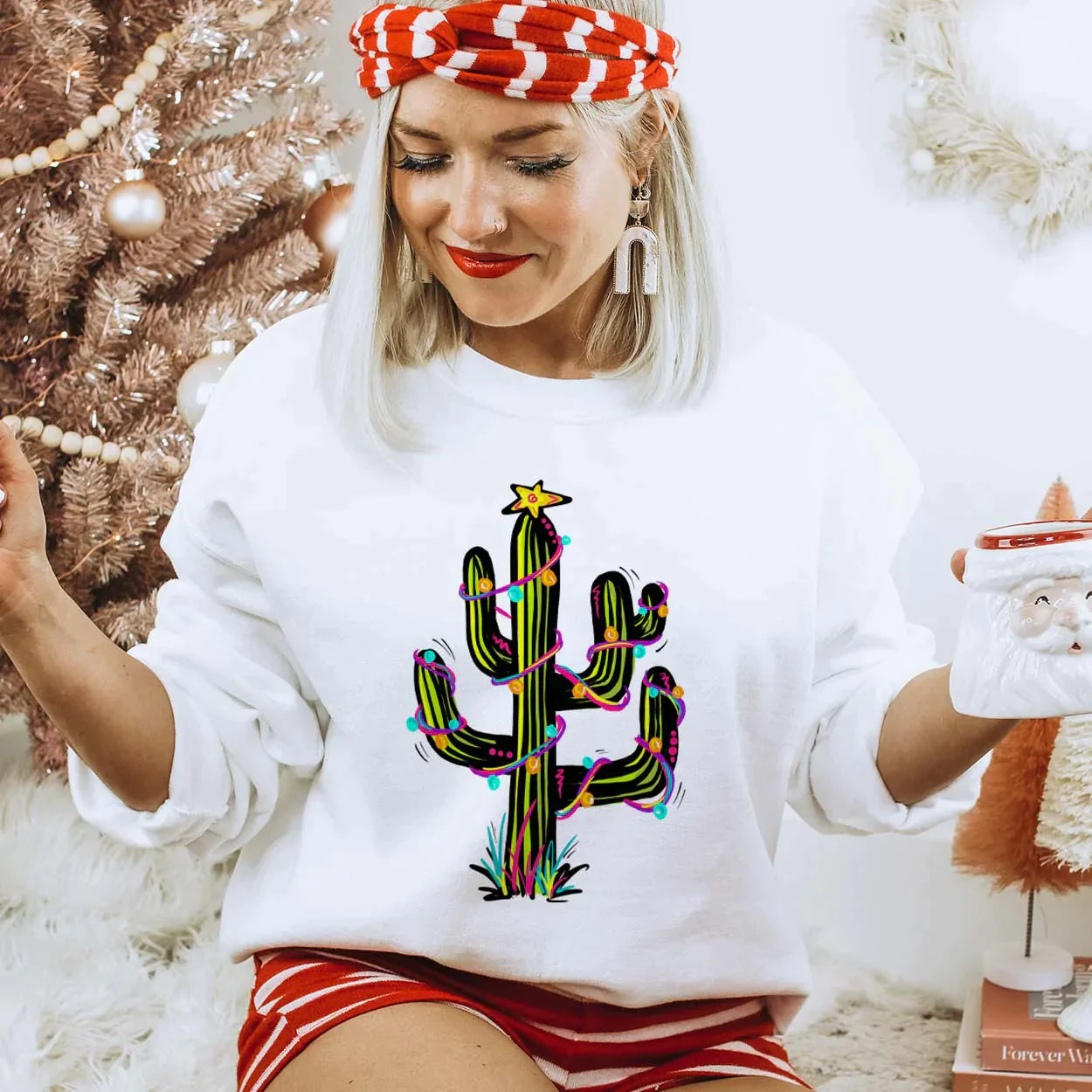 Online Exclusive | Holiday Cactus With Lights Long Sleeve Graphic Fleece Sweatshirt in White - preenteronline