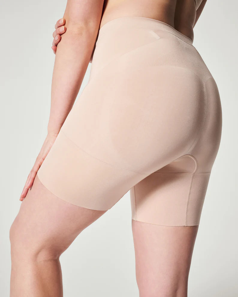 SPANX | OnCore Mid-Thigh Shorts in Soft Nude - preenteronline